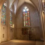 Glasfenster der Bartholomäuskapelle im Stephansdom